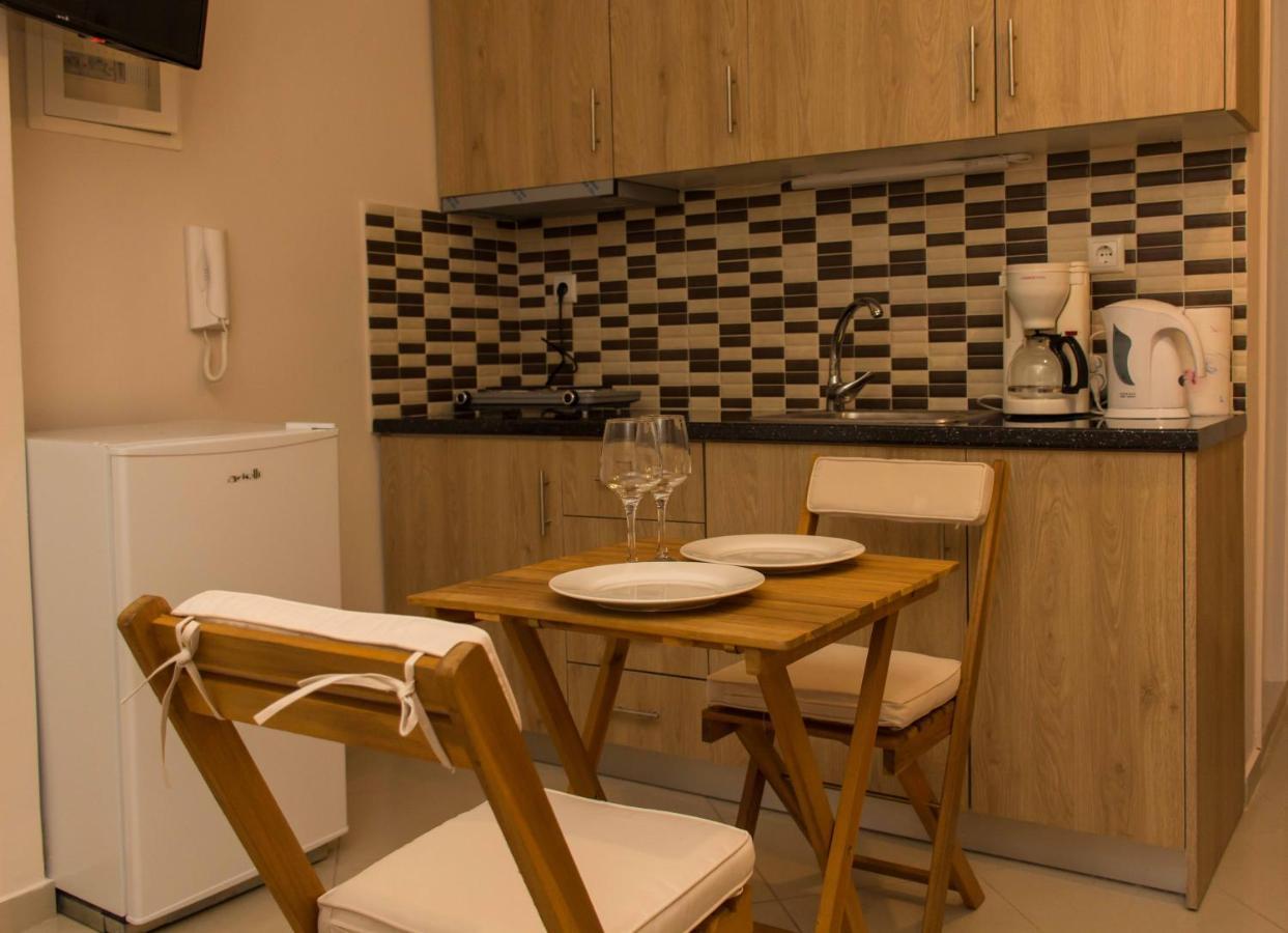 Central Luxury Studio Corinthe Extérieur photo