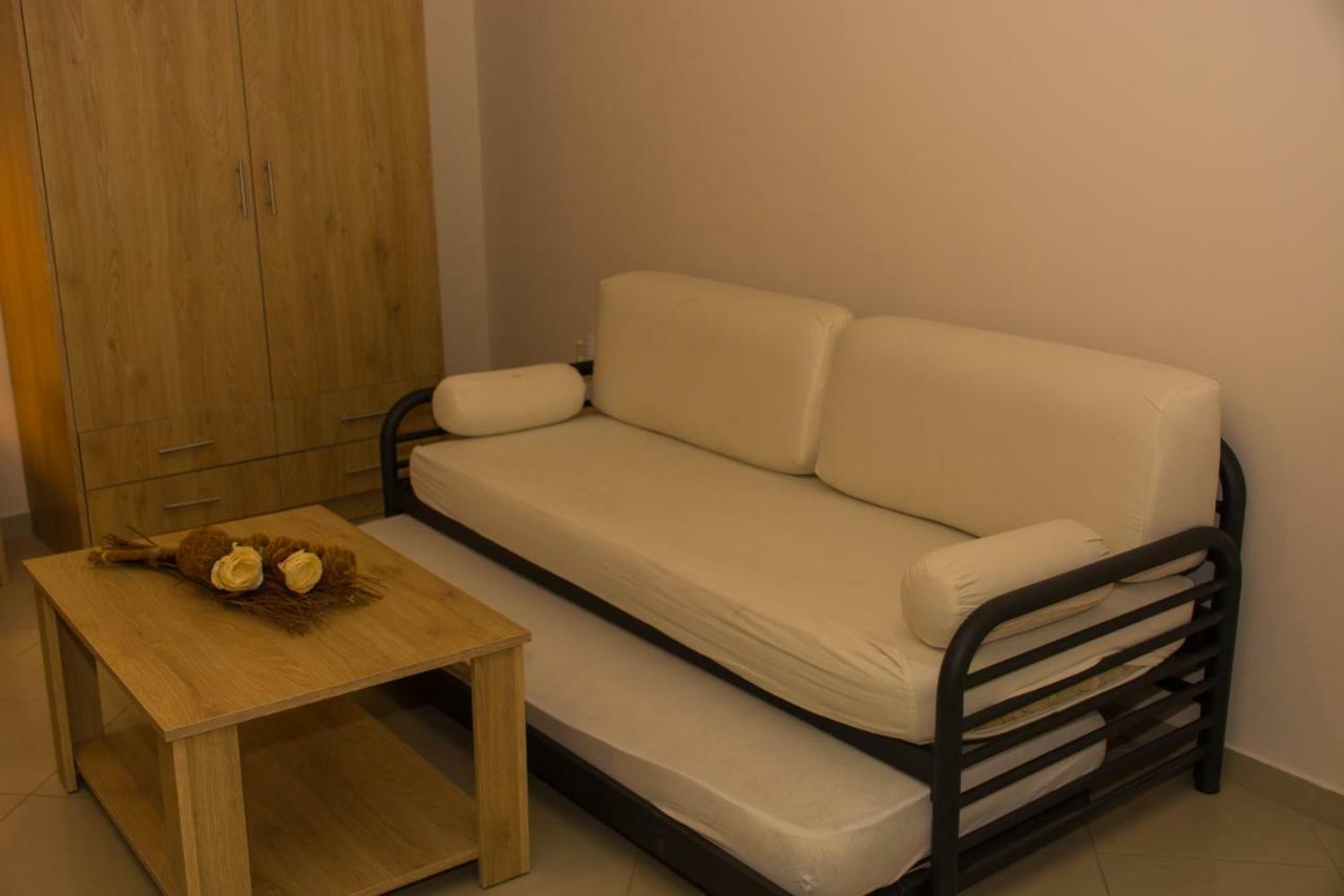 Central Luxury Studio Corinthe Extérieur photo